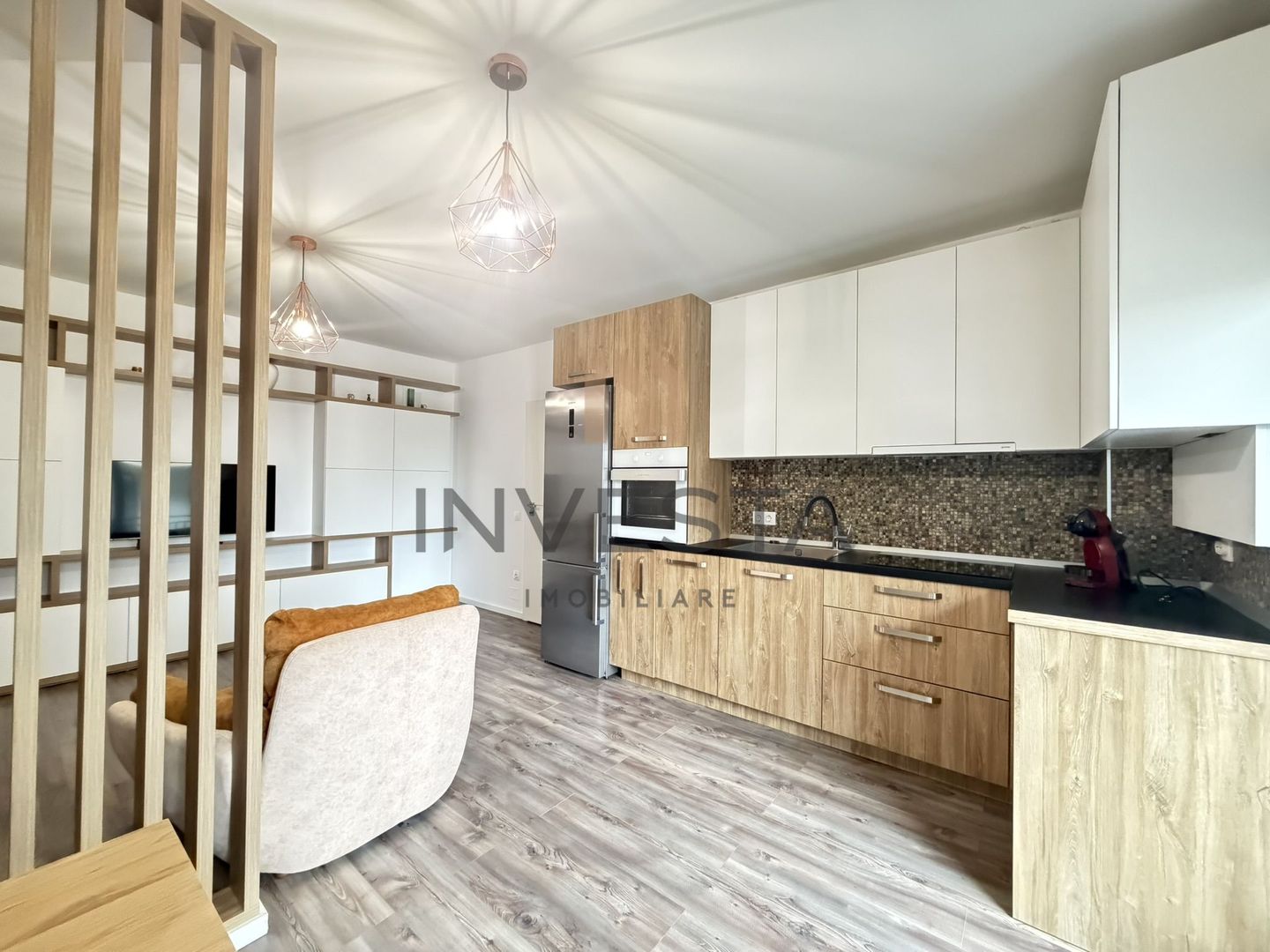 Apartament cu 2 camere si 2 balcoane + parcare subterana - Europa - Poză 3