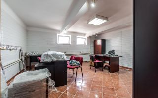 Etaj întreg vis-à-vis de Tribunalul Arad | 269 mp | Demisol privat - Poză 9