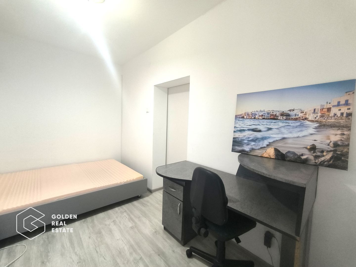 Apartament modern ultracentral, 3 camere Piața Mică cu parcare - Poză 3