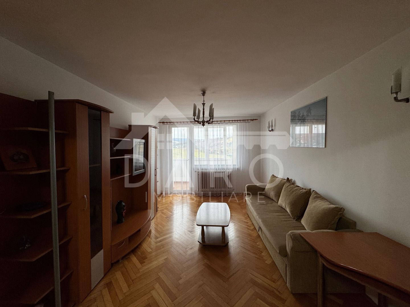 Apartament 2 camere dambu Pietros - Poză 1