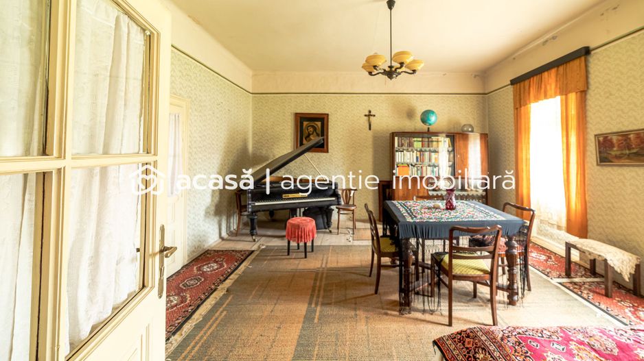 Casă în zona centrală Pâncota - Poză 3