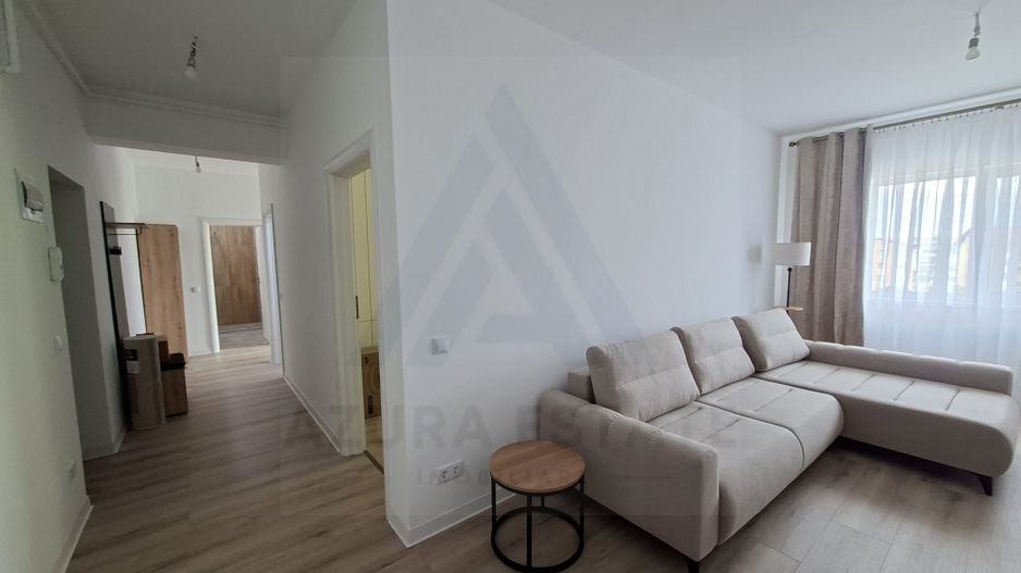 Apartament lux prima inchiriere 3 camere 76mp utili si boxa Selimbar - Poză 15
