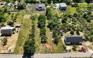 De vanzare teren intravilan - Poză 1