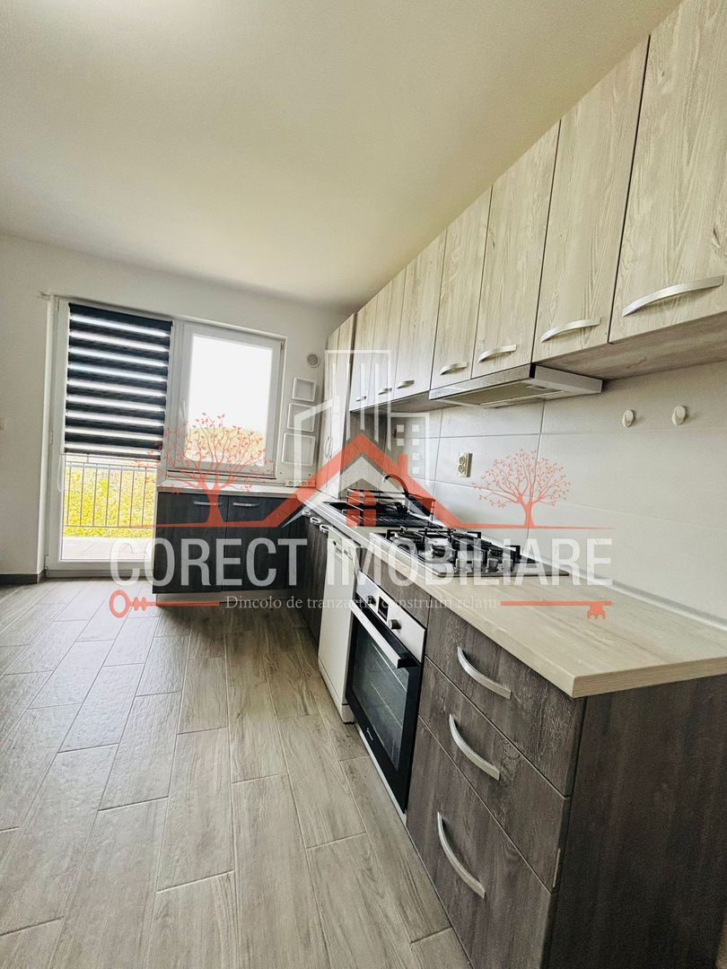 Apartament de vanzare cu 2 camere , cu vedere panoramica - Poză 11
