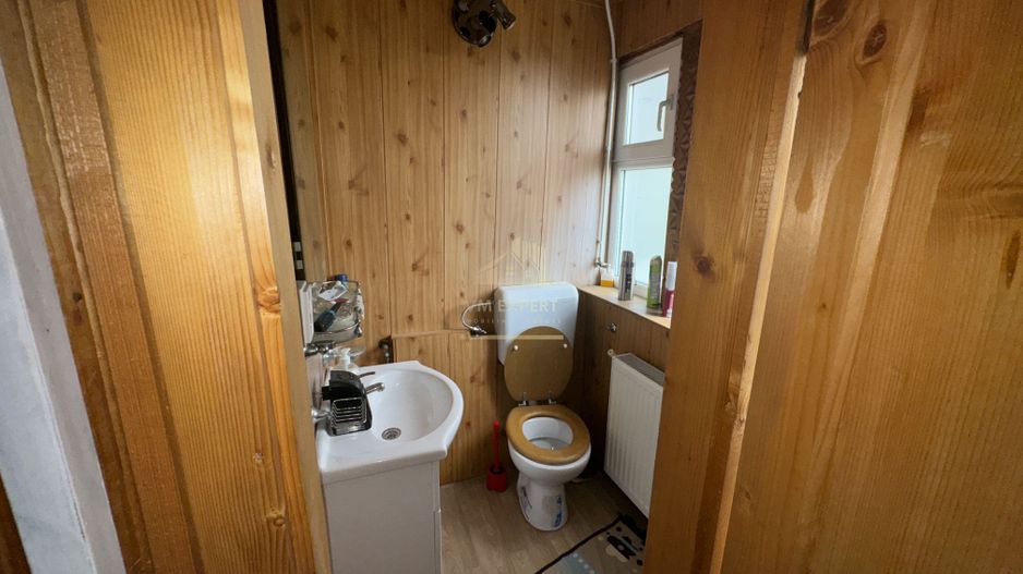 CASA DE VACANTA ZONA RUCAR - POSADA - Poză 32