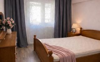 Apartament 3 camere, decomandat și renovat, în Iași - Poză 3