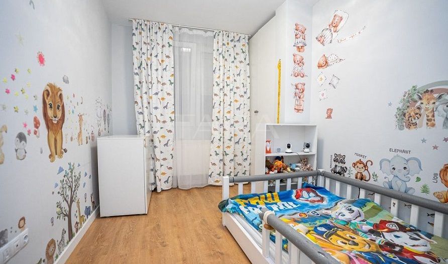 Apartament 4 Camere decomandate. Zona Rivus, inclus 2 Parcari. Clasa A - Poză 10
