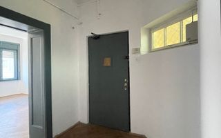 Apartament cu farmec istoric, 120 mp, în inima Clujului – Strada Eroilor - Poză 13