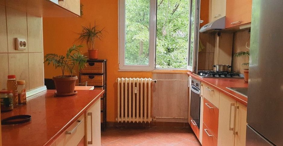 Apartament 3 camere de vanzare - Poză 2