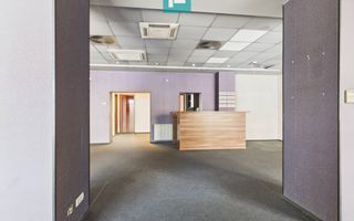 Spațiu  Comercial Zona Soarelui Bulevardul Sudului - Poză 21