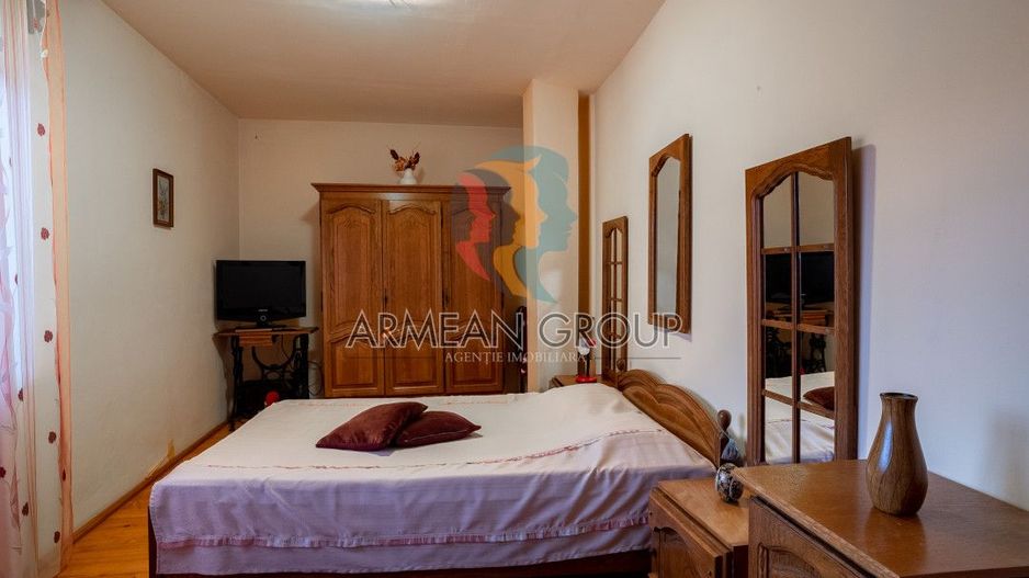 Casă în Centrul vechi Mediaș - Poză 13