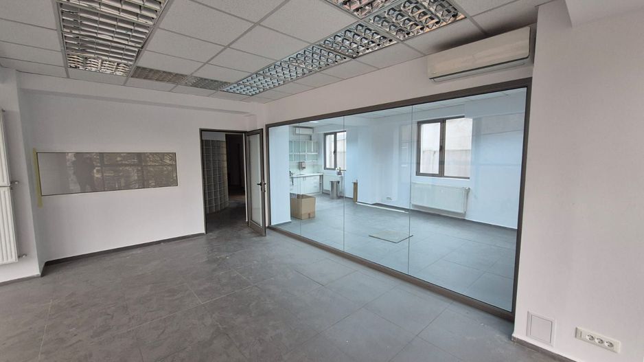 Clădire birouri clasa A 680 mp de închiriat, Pache Protopopescu - Poză 4