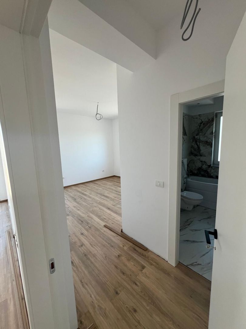 Casa parter Tunari 5 camere curte 500m2, UTILITATI, zona buna - Poză 5