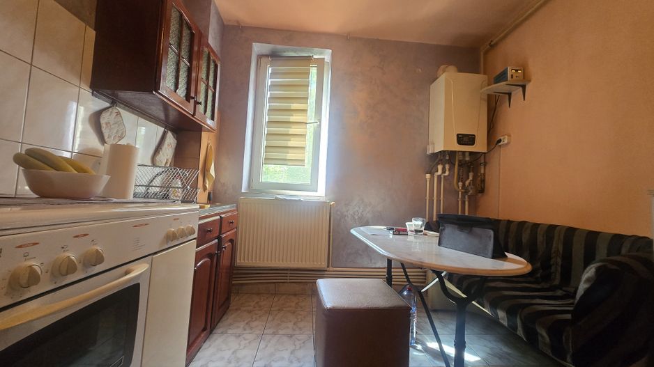 Apartament 3 camere – Etaj 1 – Zona Abator - Poză 10