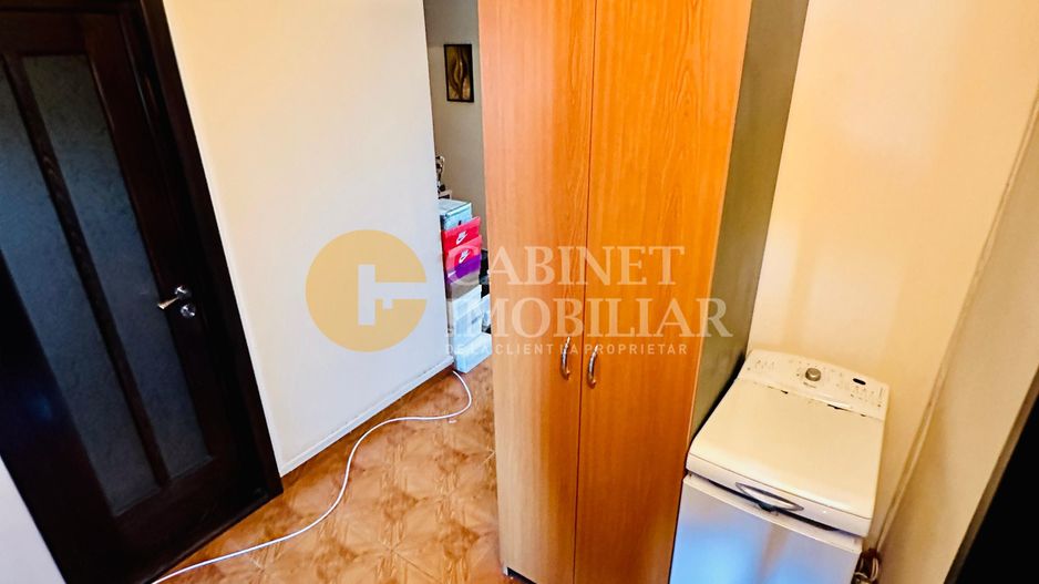 3 Camere Decomandat -  Esplanada Nicolina 1- Bloc 1990 - Poză 8