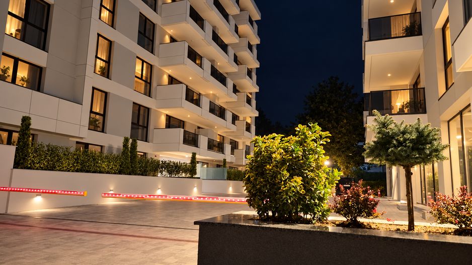 IANCU NICOLAE (Residence 5 Forest II)- 2 camere, 2 bai, parcare, liber - Poză 1