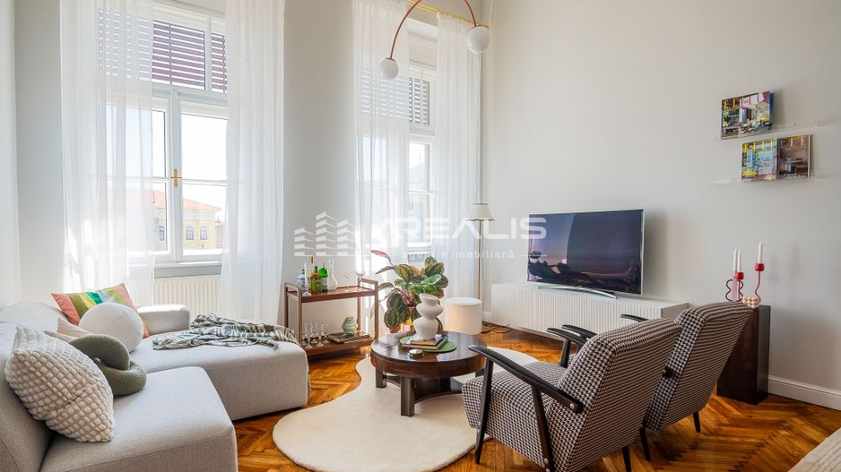 VÂNDUT!!! Apartament splendid in centrul Aradului - Poză 1