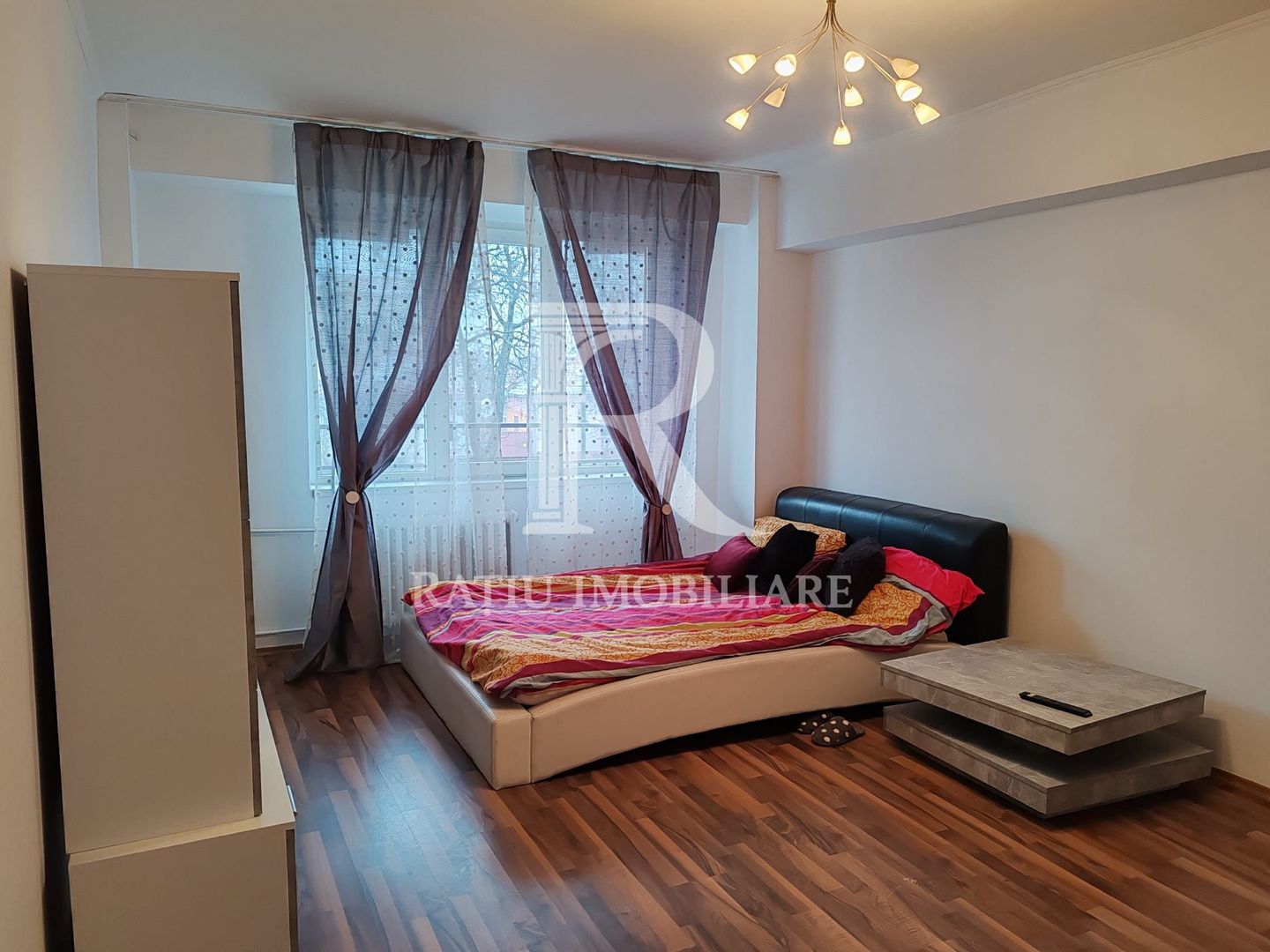 Apartament cu 3 camere | Dimitrie Cantemir | Etajul 1 | Oradea - Poză 1