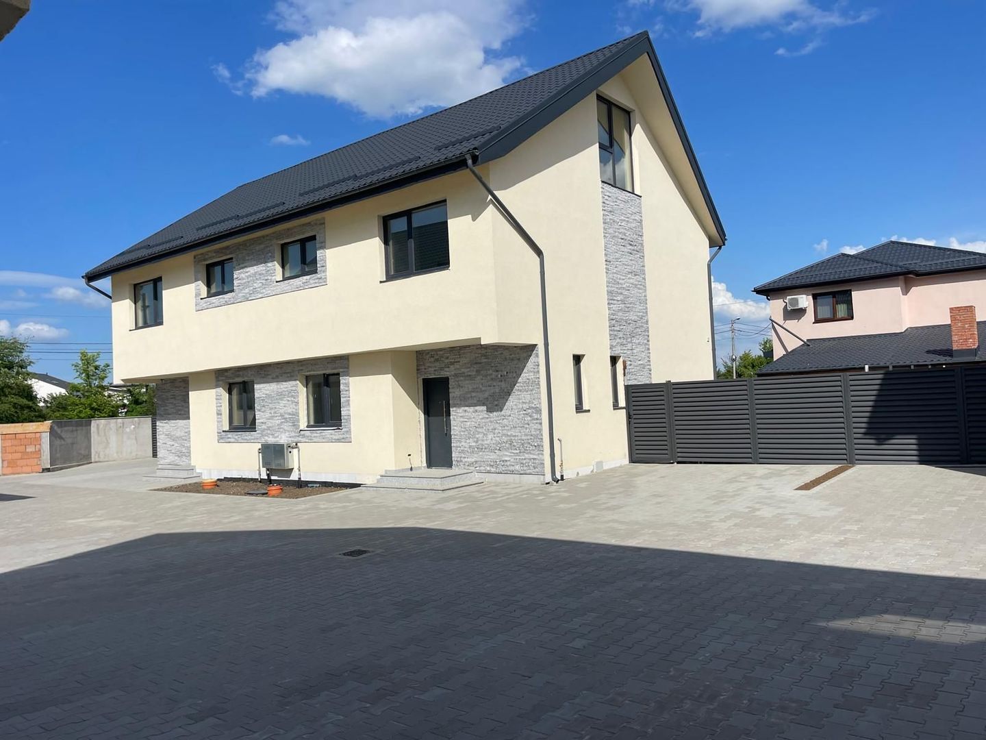 CASA TIP DUPLEX | COMPLEX REZIDENTIAL OTOPENI - Poză 1