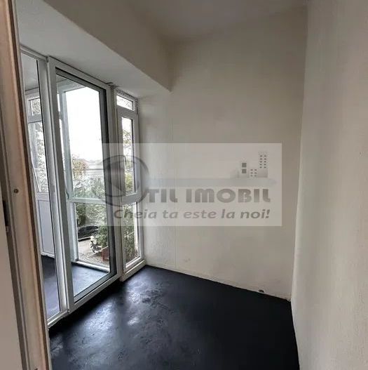 Spatiu Comercial- Zona Sararie- 429 Euro - Poză 6