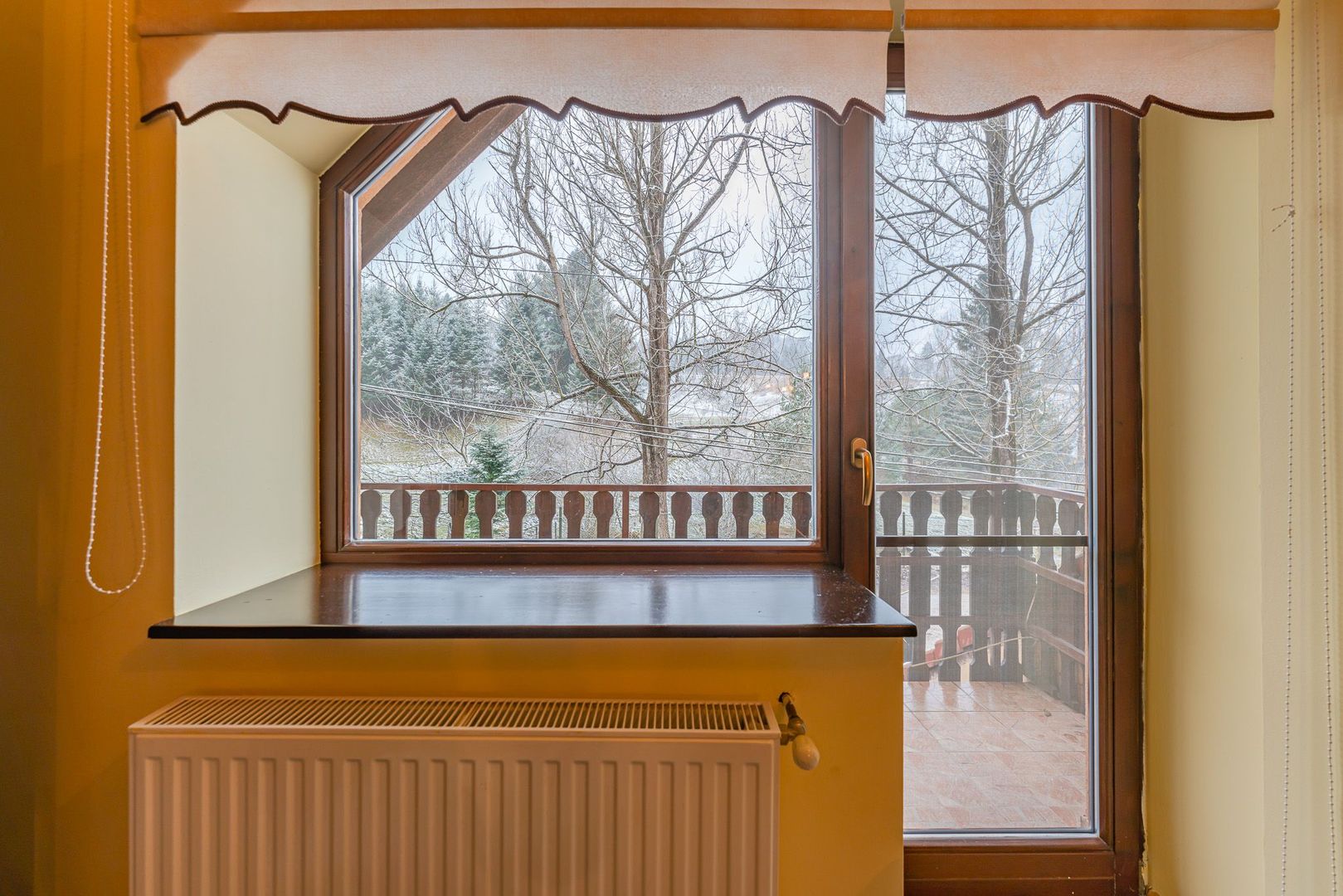 Casa individuala in Dambul Morii cu vedere spre Piatra Mare - Poză 11