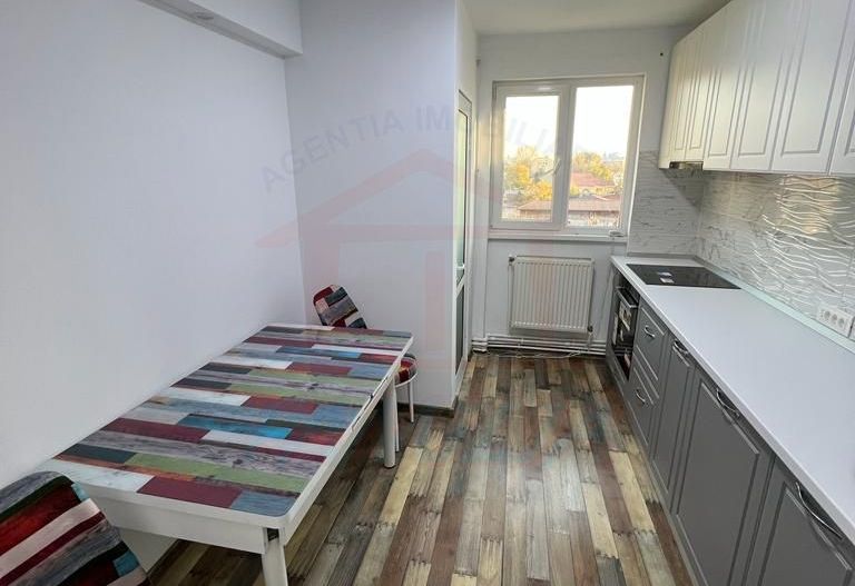 Inchiriem apartament cu 3 camere in centrul orasului, pret 500 euro - Poză 17