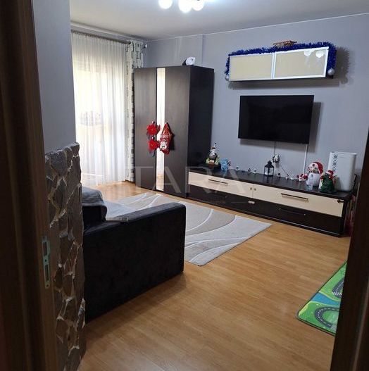 Apartament 2 Camere decomandat,  zona Florilor. - Poză 1