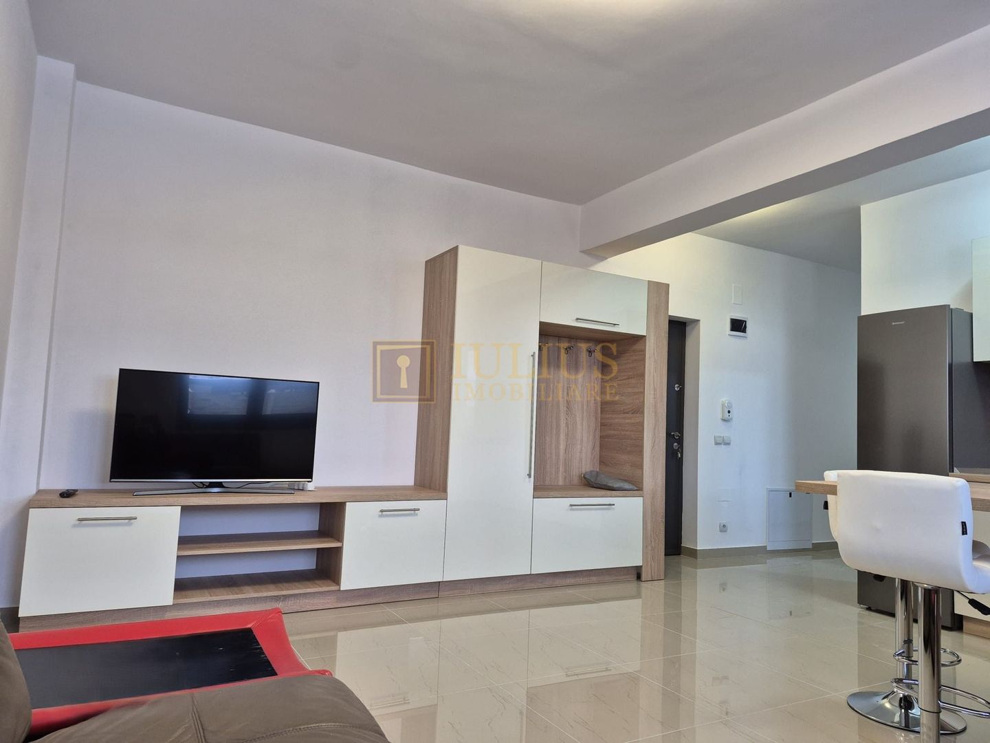 Bloc nou, prima închiriere, loc de parcare-Giroc - Poză 3