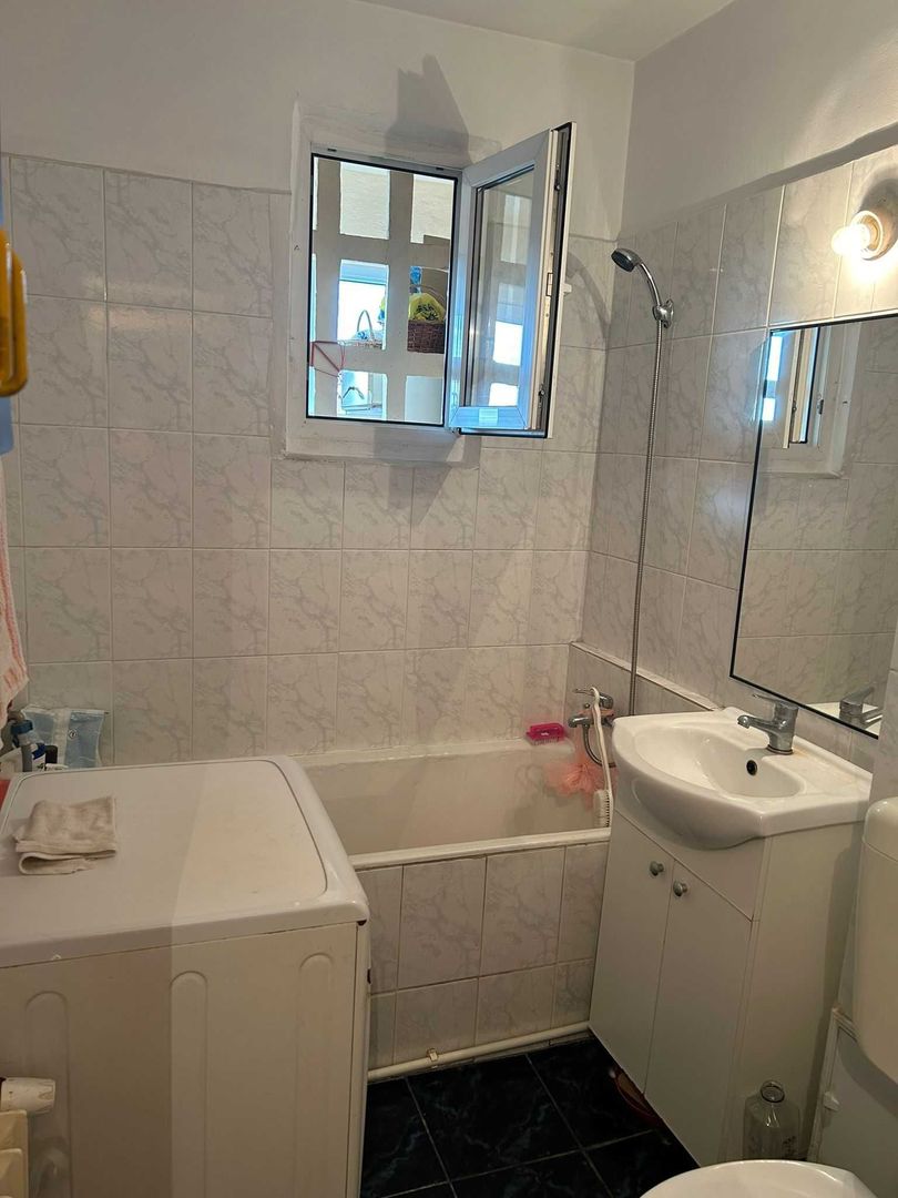 Apartament 2 camere, zona Baba Novac, direct proprietar - Poză 6