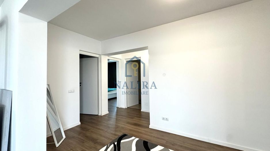 Casa de vanzare cu 14 Ari teren - Lapusel - Poză 9