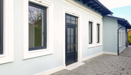 Casă renovată integral – ideală pentru activități profesionale