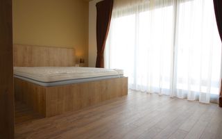 Apartament cu 3 camere de închiriat la intrare in Dumbravita - Poză 8