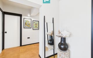 Apartament modern situat central în Oradea - Poză 10