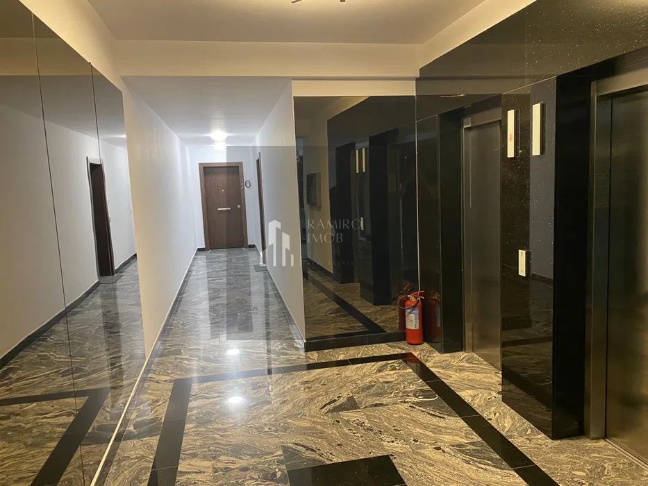 Apartament  3 camere decomandat 91 mp/Mamaia Nord/ Vedere la mare - Poză 6