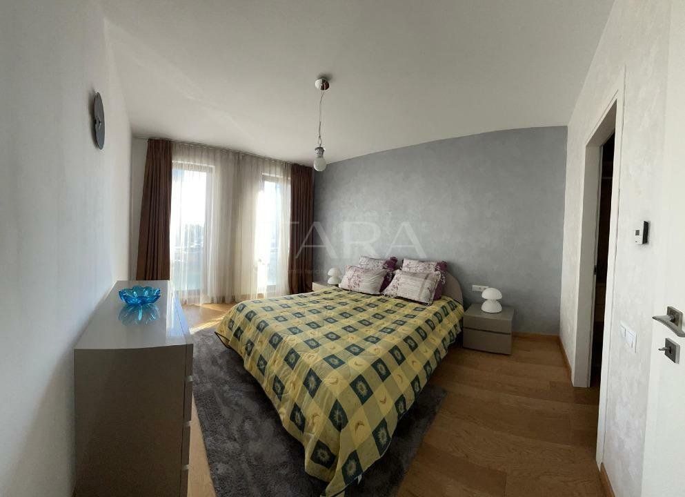 Apartament Modern, 3 Camere, 2 Terase, Iulius Mall. - Poză 9