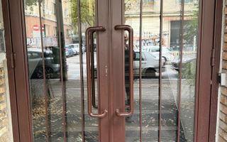 Studio de vanzare - Poză 10