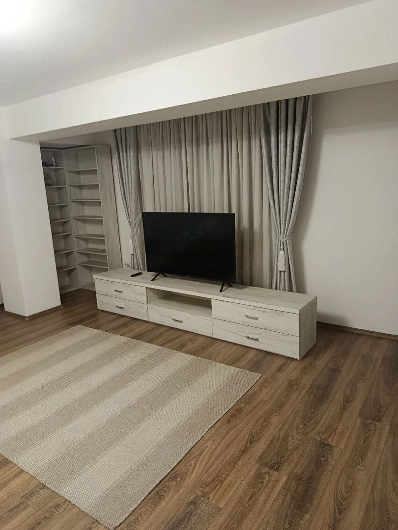 Apartament 2 decomandate- zona Rocada - Poză 4