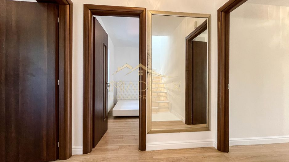 Amazing 6 Rooms Villa // Private Pool // 4 Parking Place / Erou Iancu Nicolae - Poză 35