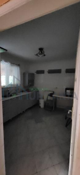 Casă renovată în 2015, vânzare în Pașcani - Poză 6