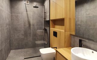 Apartament ultrafinisat în zona ultracentrală | Scară interioară - Poză 11