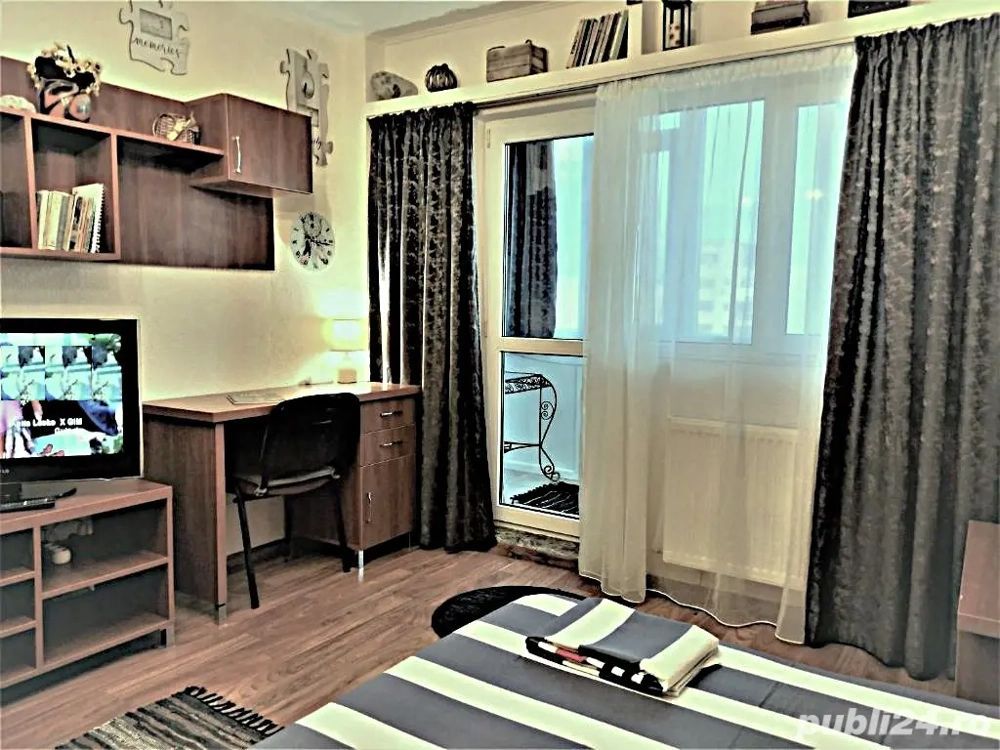 Proprietar inchiriez apartament 2 camere decomandat - Poză 2