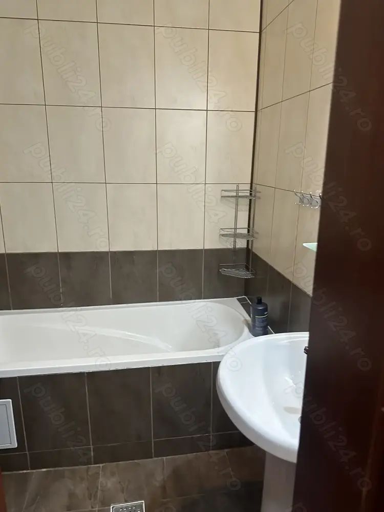 Apartament 4 camere, 3 băi, centrală proprie, 2 balcoane, pet friendly - Poză 5