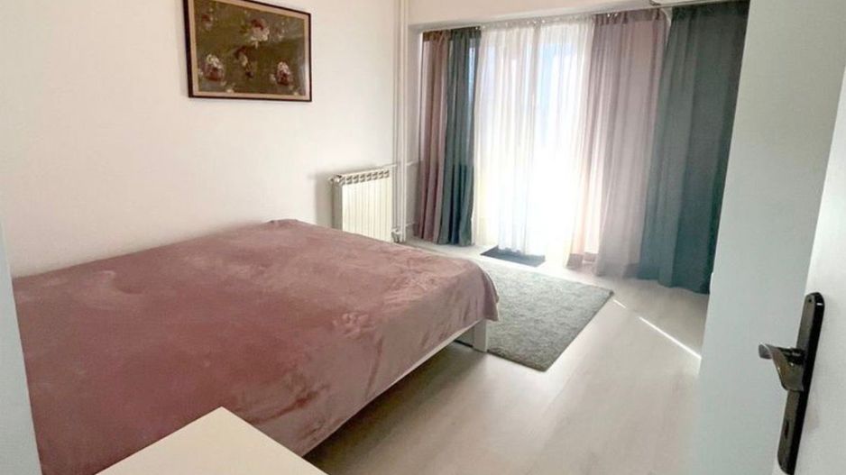 AP. 4 CAMERE UNIRII, SUPRAFATA 130 MP.,MOBILAT/UTILAT MODERN, AC - Poză 3