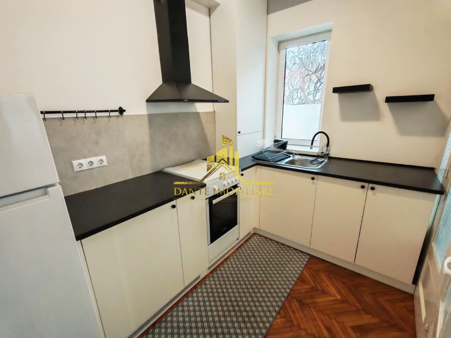 2 camere, mobilat modern, spatios, Central, zona Horea - Poză 5