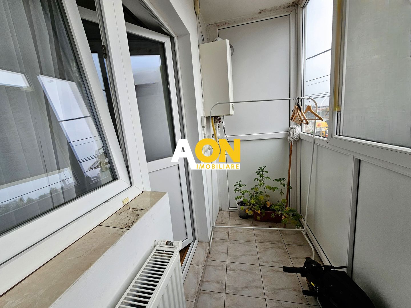 Apartament 3 camere, etaj 1, mobilat, utilat, zona Prestige - Poză 4