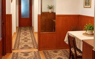Apartament 3 camere în Mănăștur, etaj intermediar, două balcoane. - Poză 3