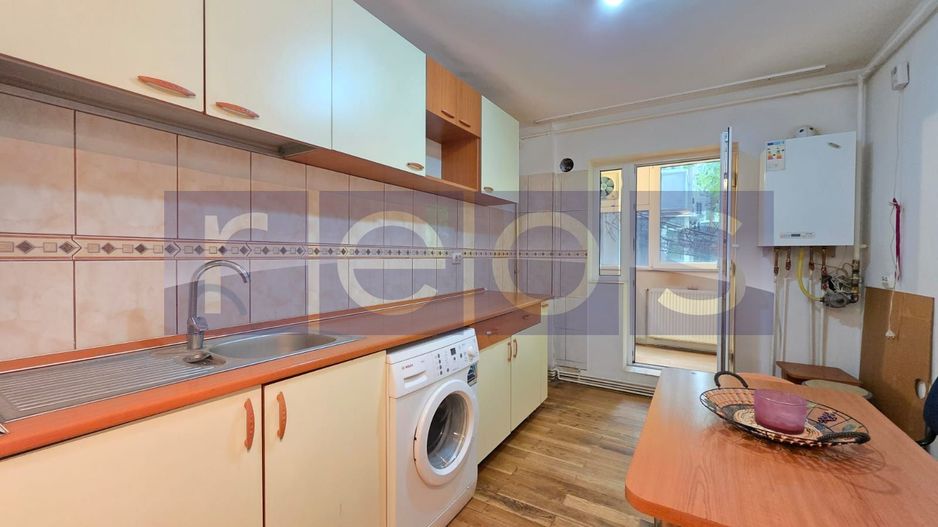 DE VANZARE AP 4 CAMERE 82 MP  CRANGASI | SEMIDECOMANDAT | METROU - Poză 6