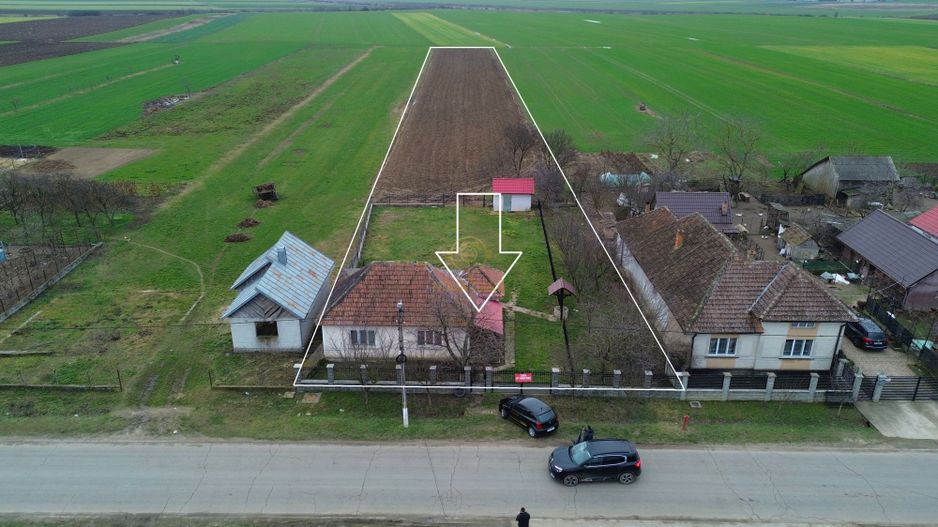 !OFERTA!De vanzare Casa cu Teren 6500MP Strada Principala - Poză 8