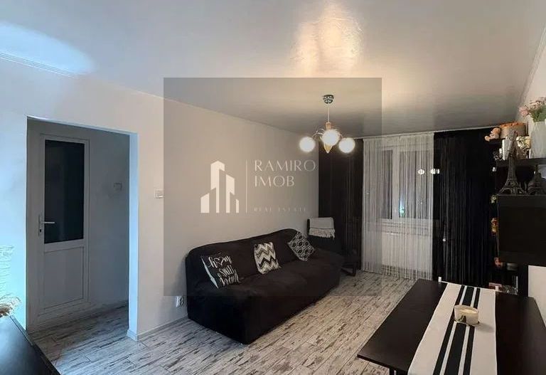 4 camere - 80 mp - 2 balcoane –  bloc 1982 - Poză 1