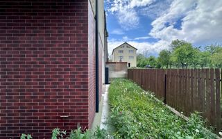 Casa cu acces securizat, curte si balcon | Buna Ziua - Poză 3